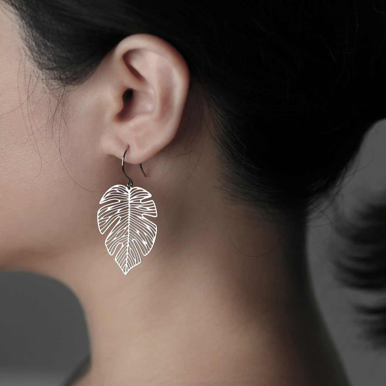 Monstera Deliciosa Earrings Silver Moorigin Laser Cut