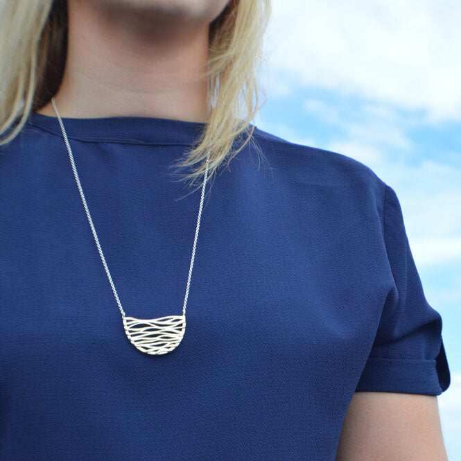 Drifting Pendant
