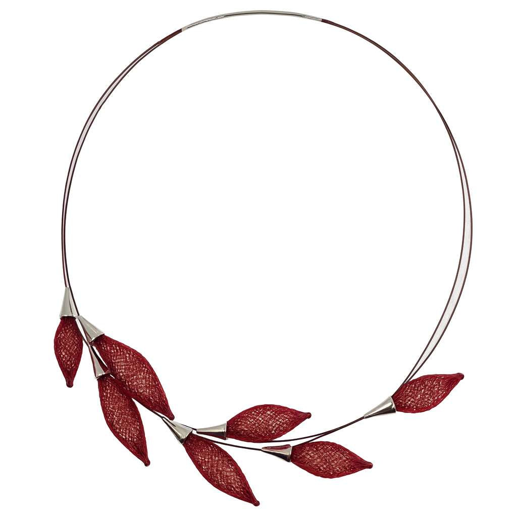 Maroon Epineuse Silver Leaves Choker