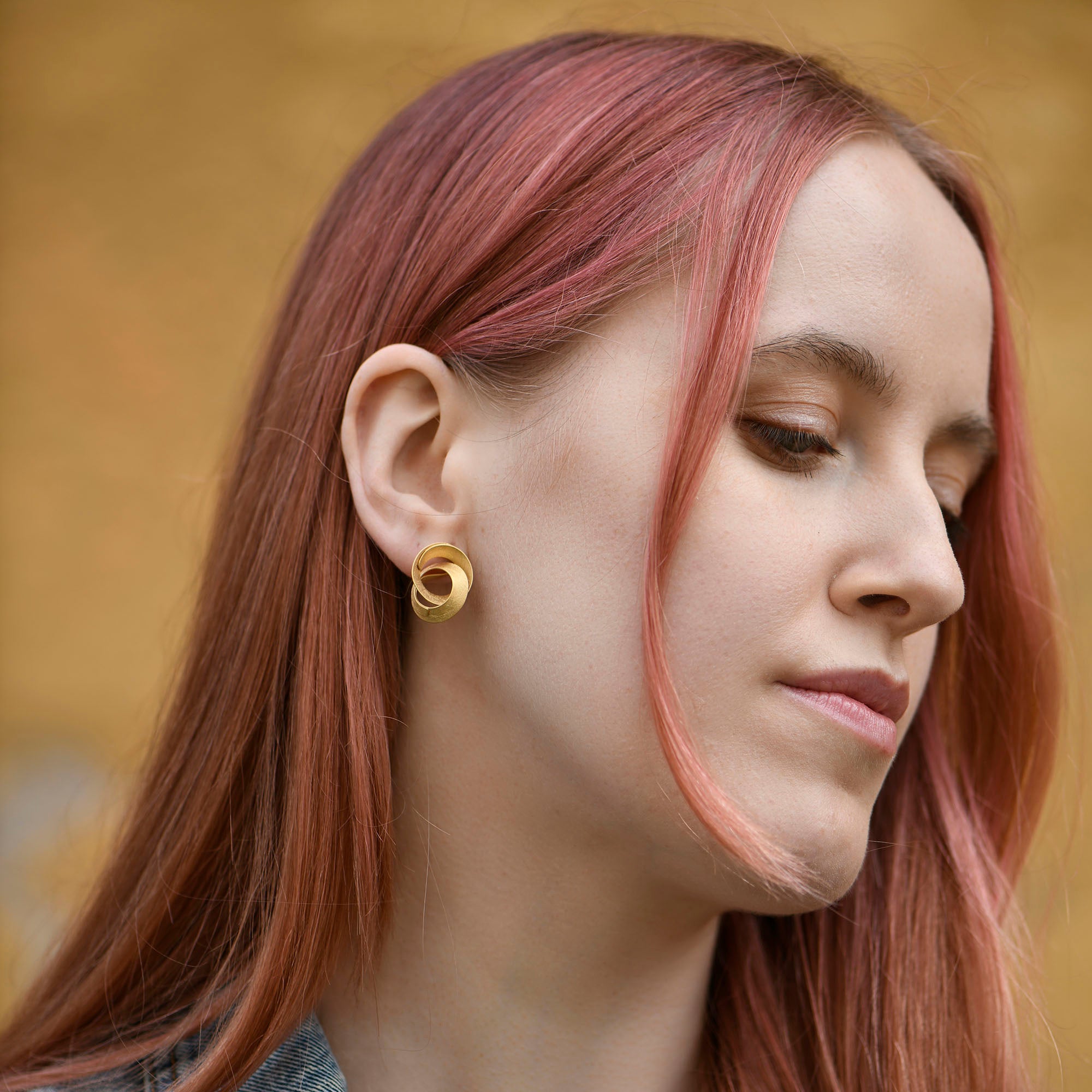 Curl Curve Interlocked Knots Silver Earrings