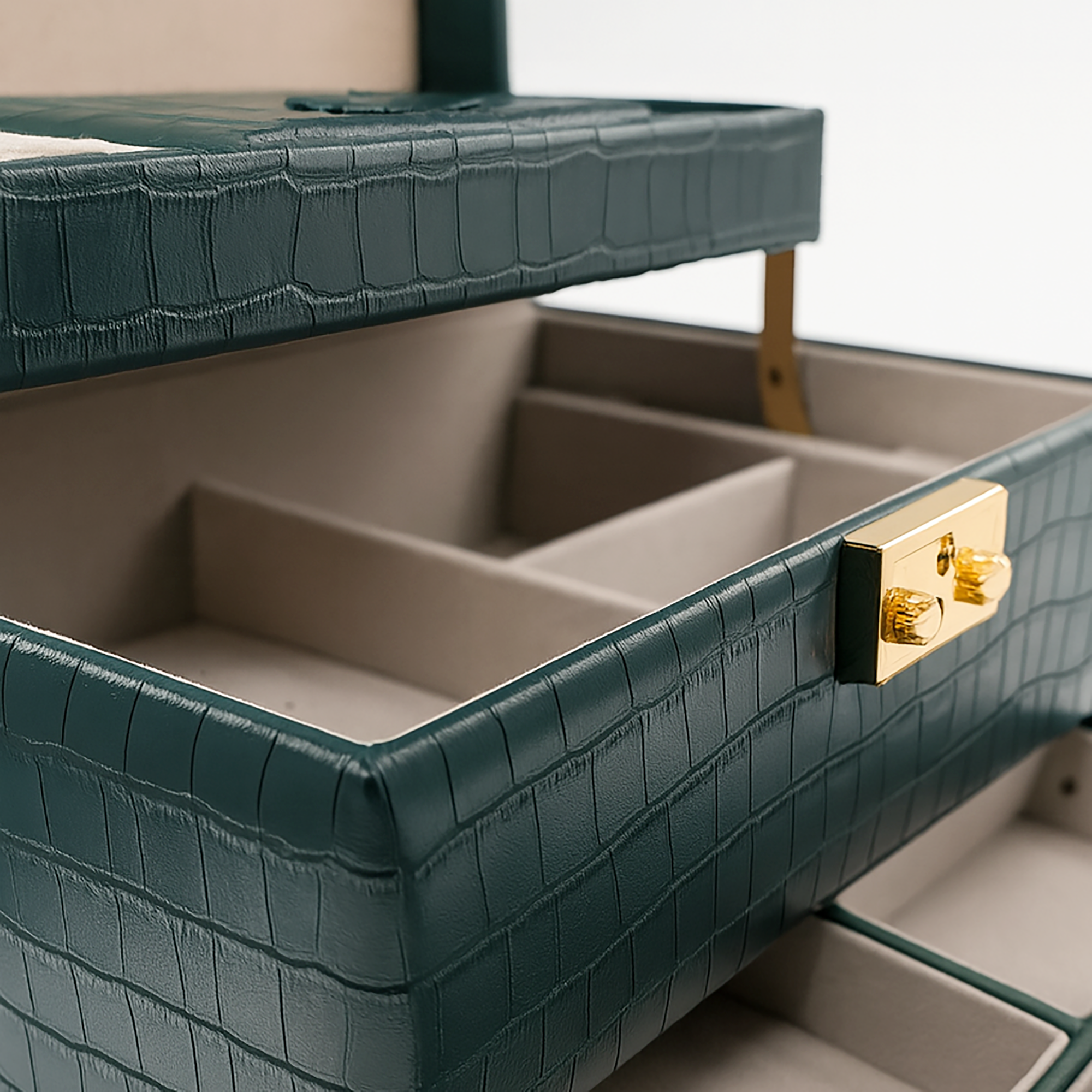 Green Faux Snake Skin Large Jewellery Box