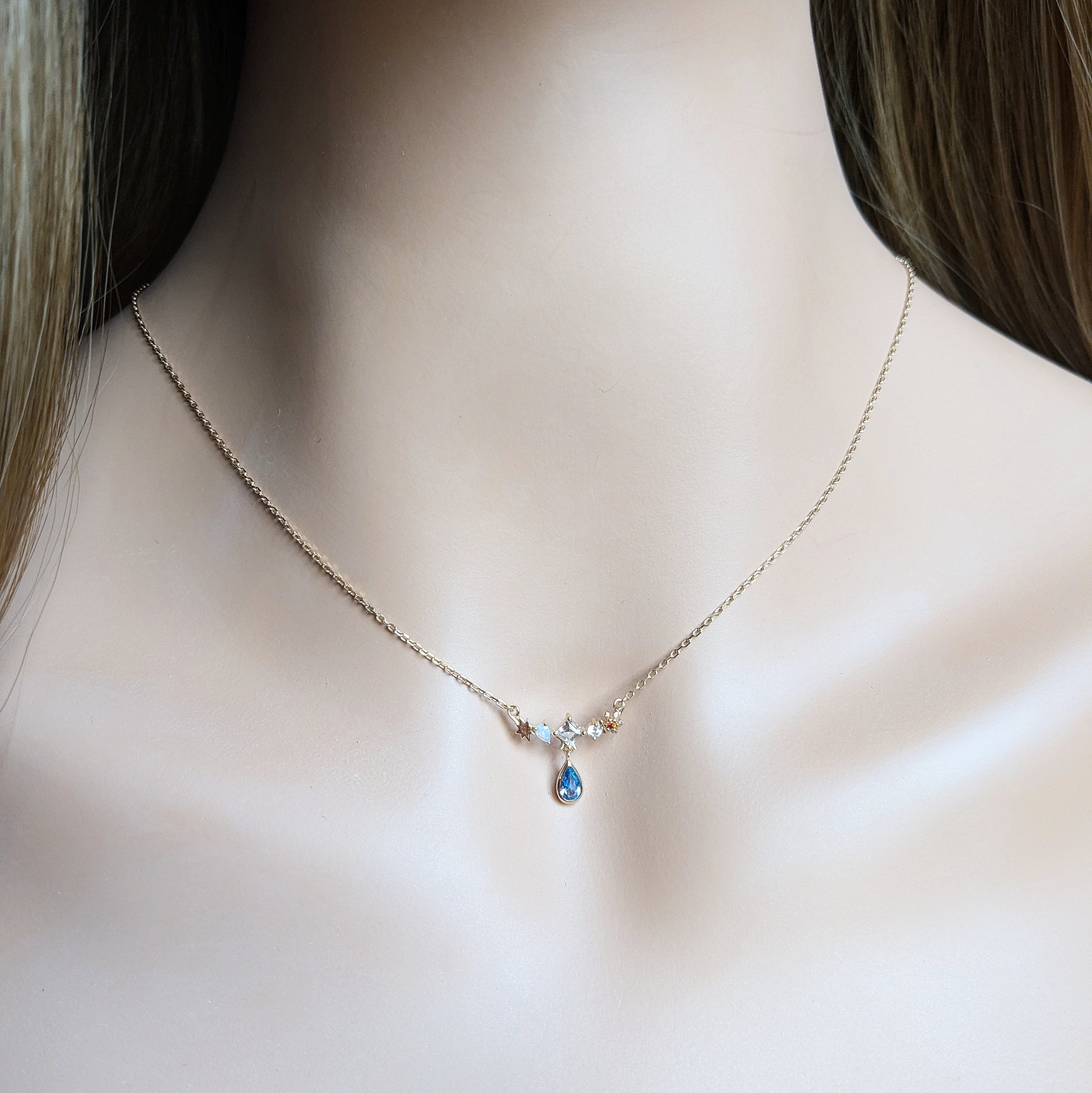 Blue Spinal Teardrop Necklace