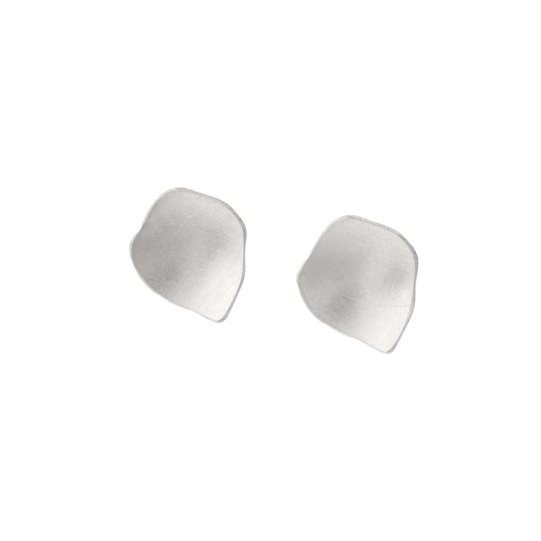 Gold Fragment Eggshell Petal Stud Earrings