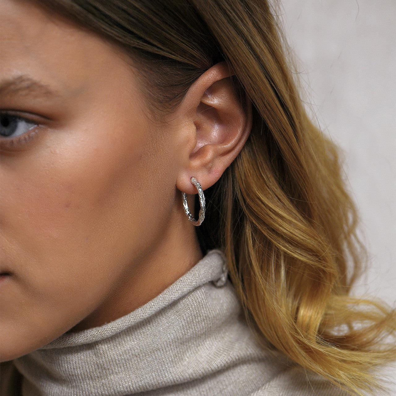 janus_edinburgh_organic_sterling_silver_gold_vermeil_rocky_hoop_aso_earrings