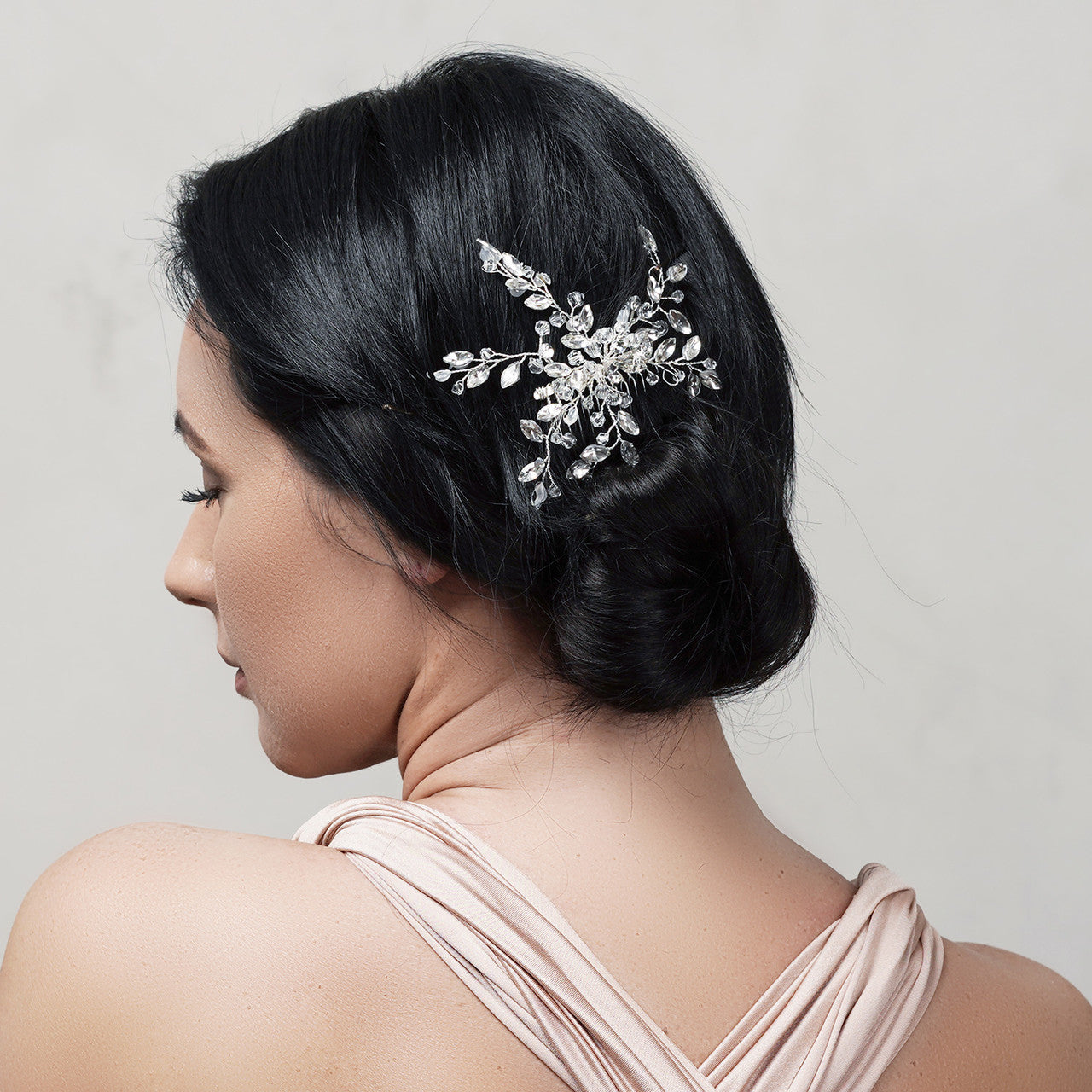 bridal_hair_accessories_wedding_accessories_hair_comb_crystals_beads_wintry_frosty