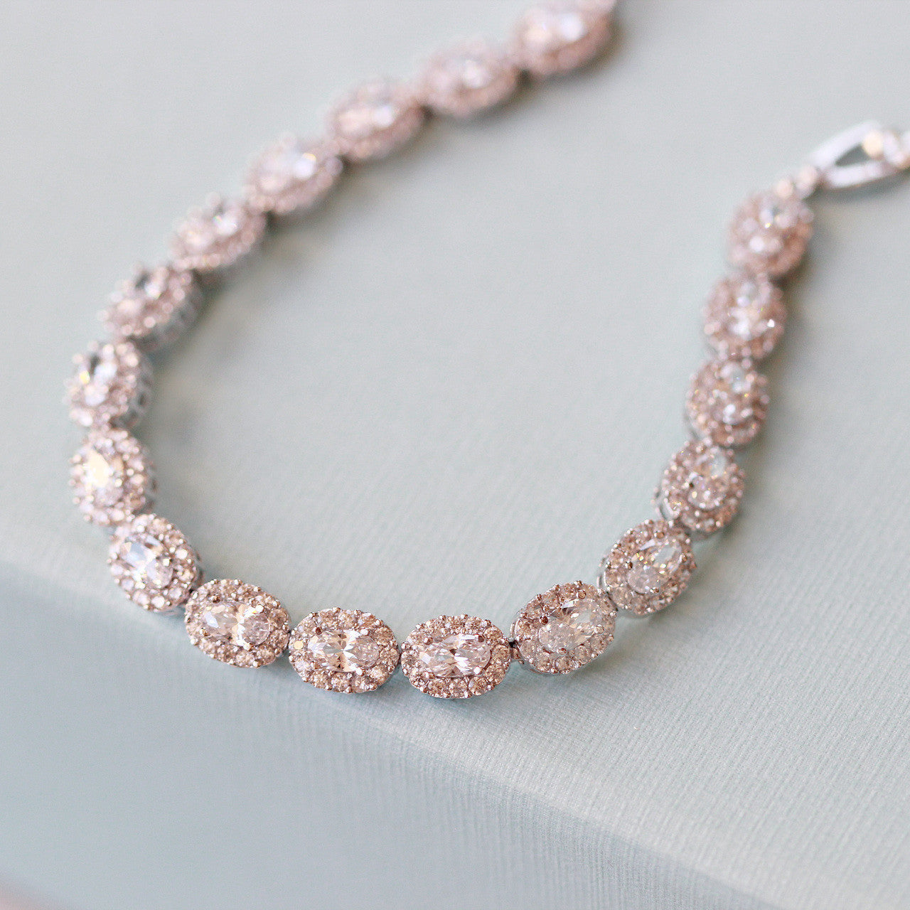 danty_damante_wedding_bride_delicate_bracelet_wedding_accessories_lily_luna_edinburgh