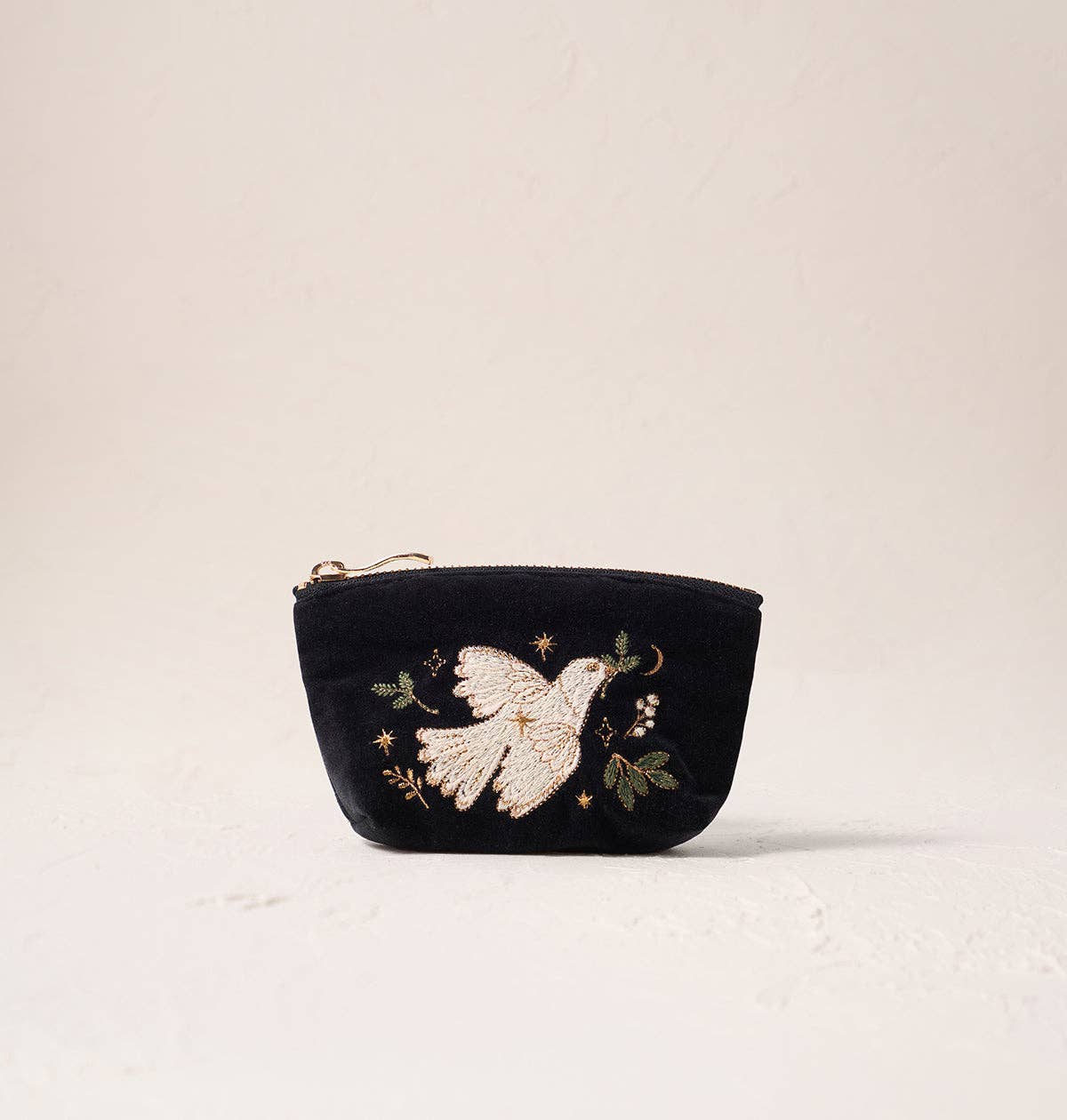 Elizabeth Scarlett Doves of Peace Coin Purse