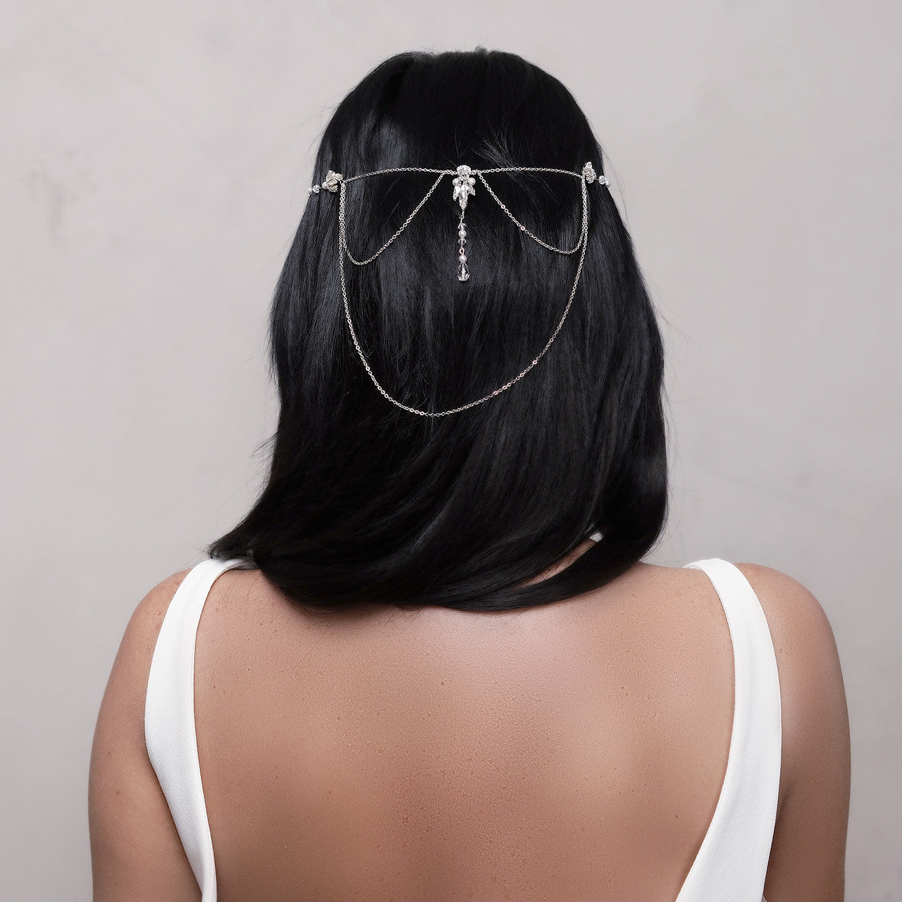 Ferne_headpiece_hair_drapes_pearls_diamante_wire_handmade_simple_elegnat_delicate_wedding_bridal_hair_accessories