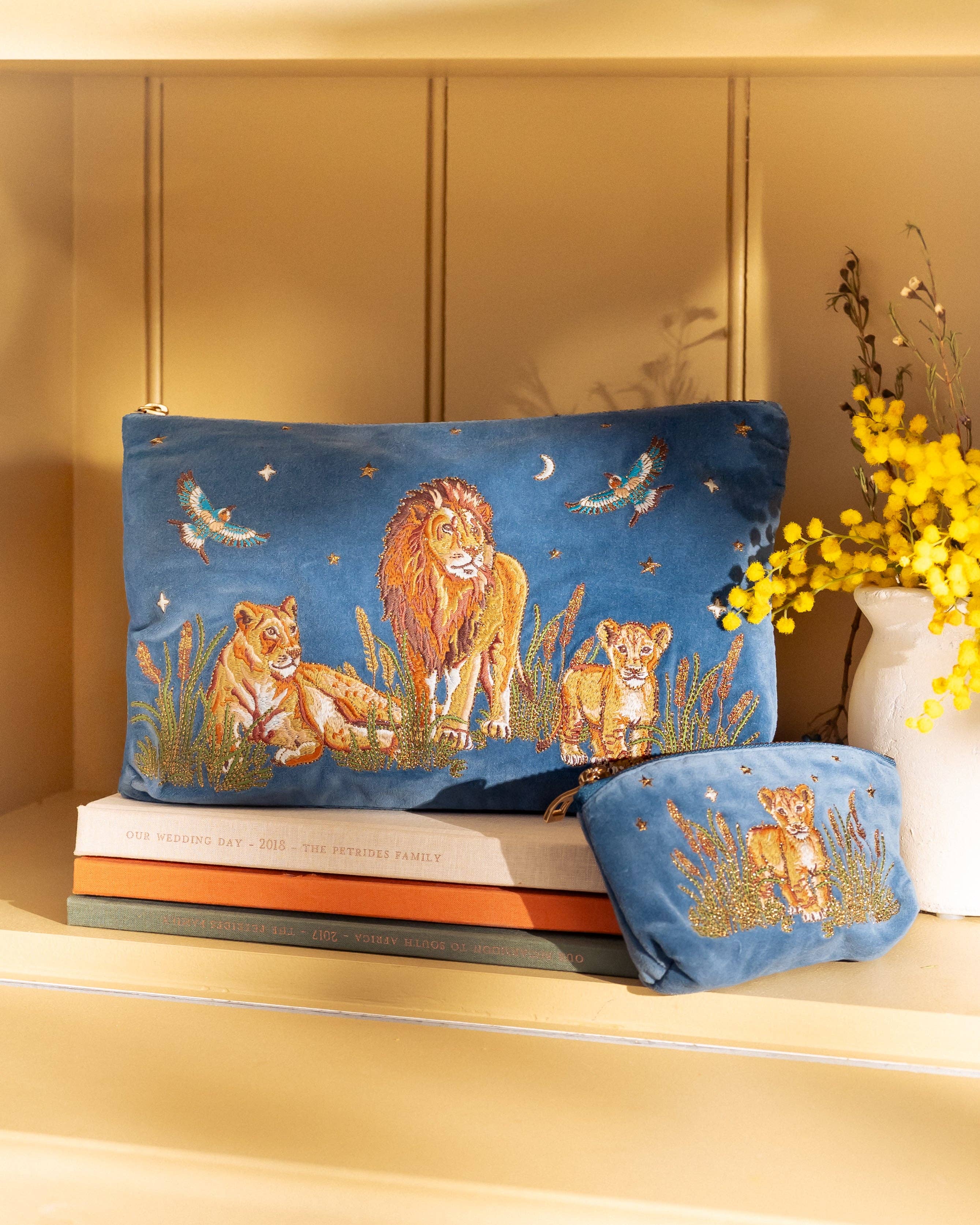 Lion Pride Everyday Pouch