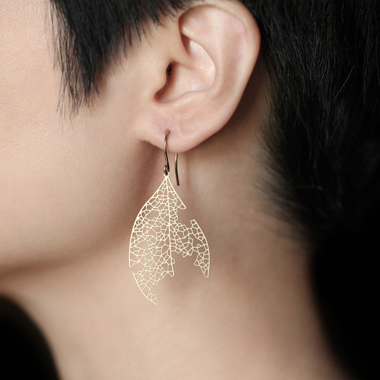 Moorigin White Ash Earrings Gold