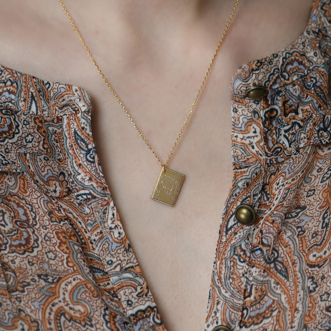 Love from Edinburgh postcard gold plated silver necklace landscape