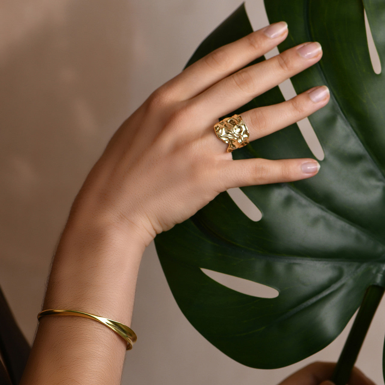 Gold_vermeil_Laggan_smooth_open_bangle_bracelet