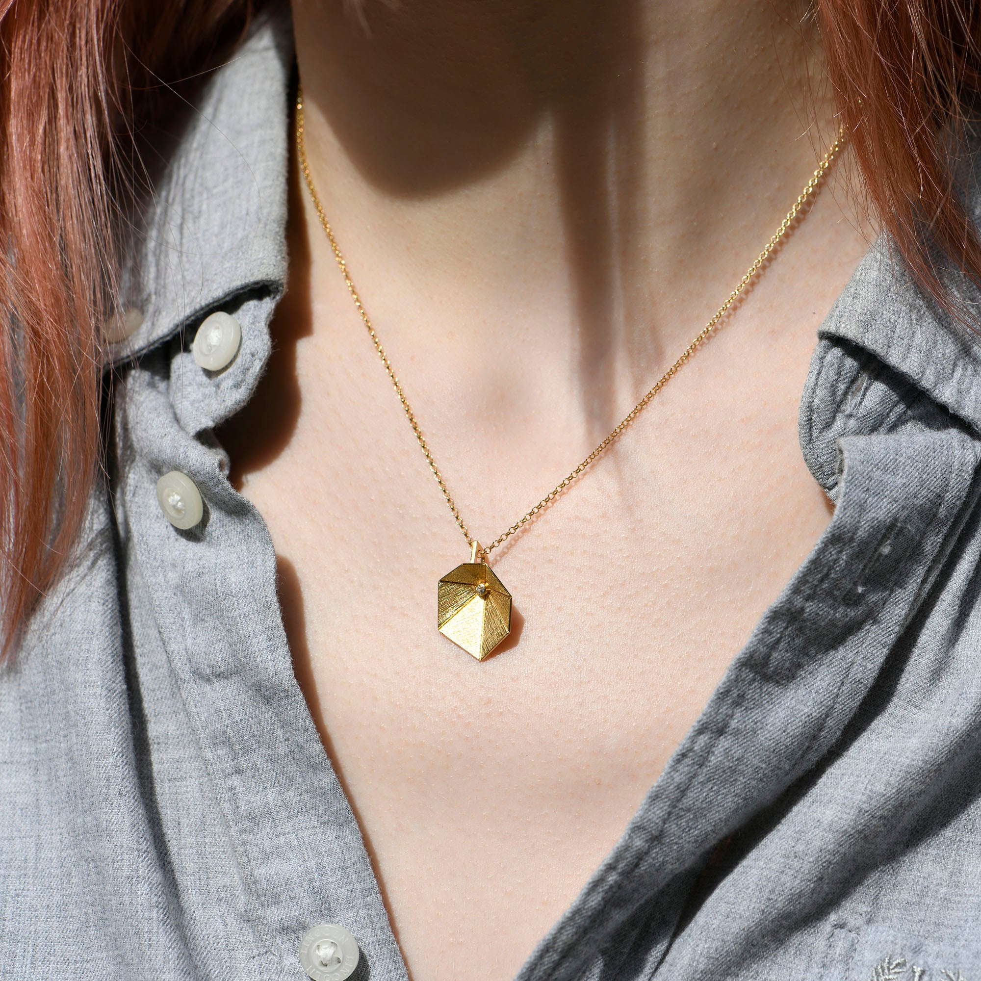 Geometric Open Flower Necklace