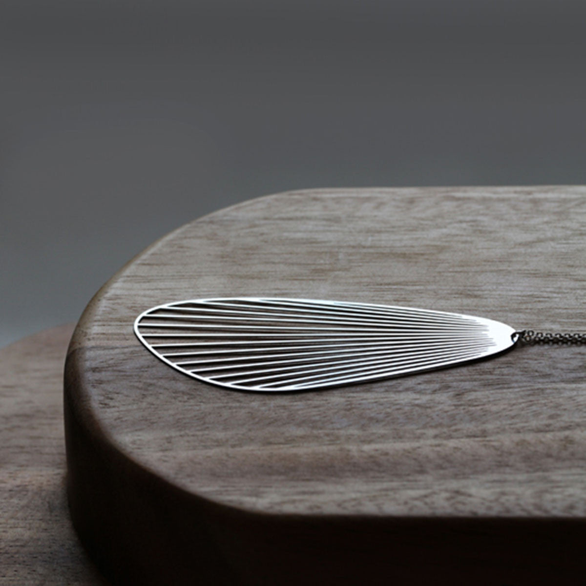 Moorigin_jewellery_necklace_pendant_fan_cut-out_design_large_necklace_long_made_in_Taiwan_stainless_steel