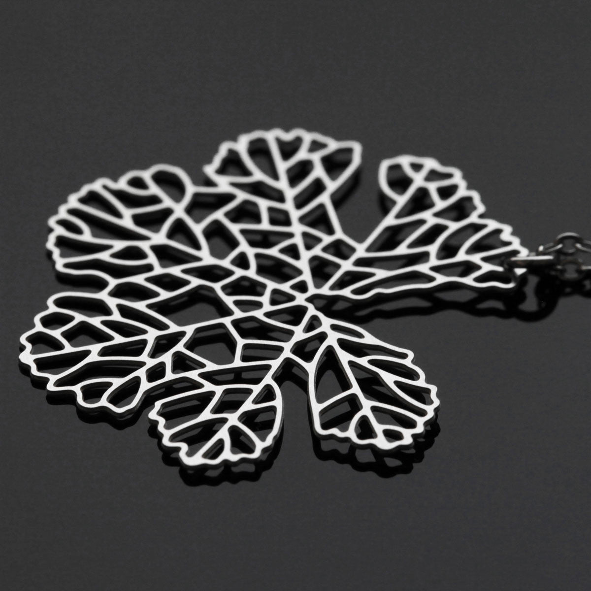 Moorigin_jewellery_necklace_pendant_silver_PVD_plating_skeleton_leaf_nature_inspired_made_in_Taiwan_stainless_steel