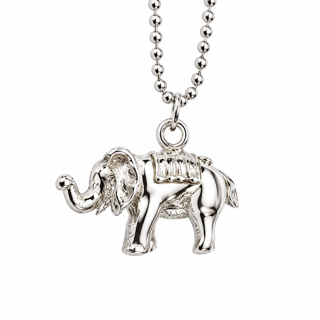 Pre-loved Textured Silver Elephant Necklace