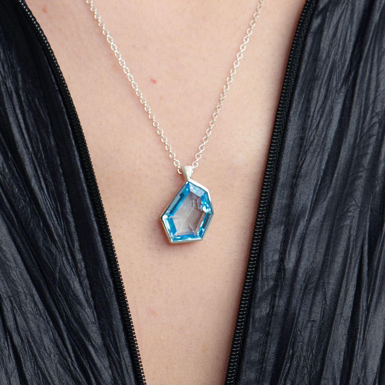 Lindenau sterling silver and blue topaz irregular geometric pendant necklace