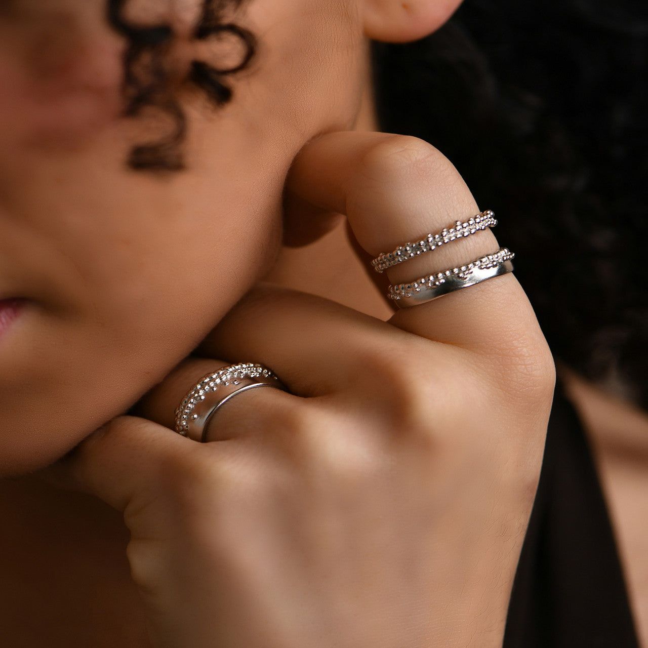 sterling_silver_granulated_silver_band_janus_edinburgh