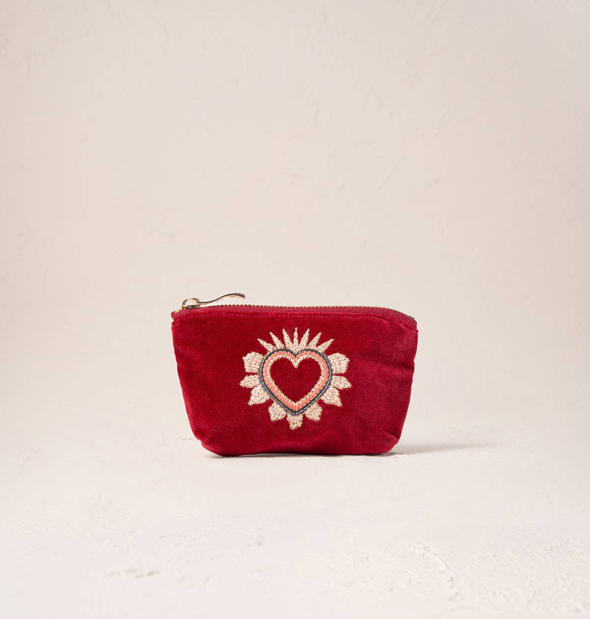 Elizabeth Scarlett - Enchanted Heart Coin Purse