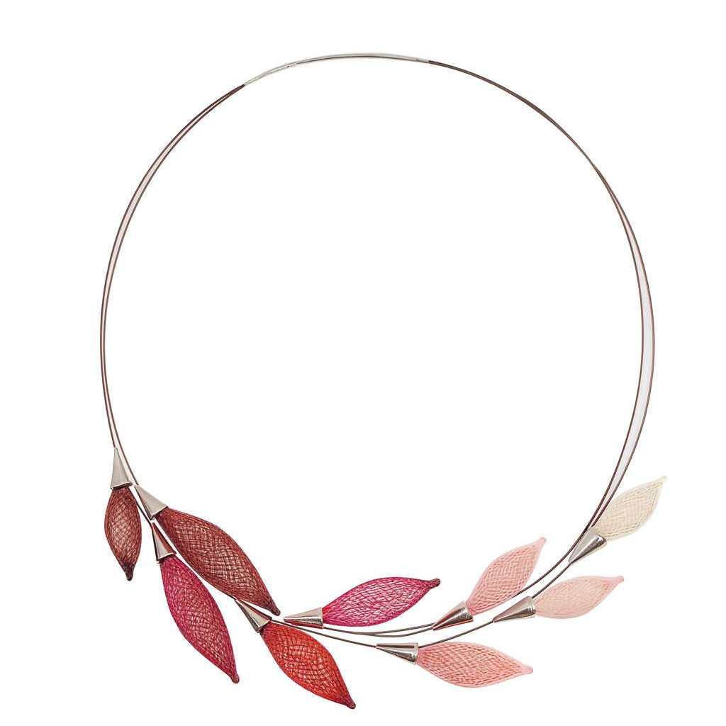 Red, Pink, White Epineux Gradient Leaves Choker Necklace