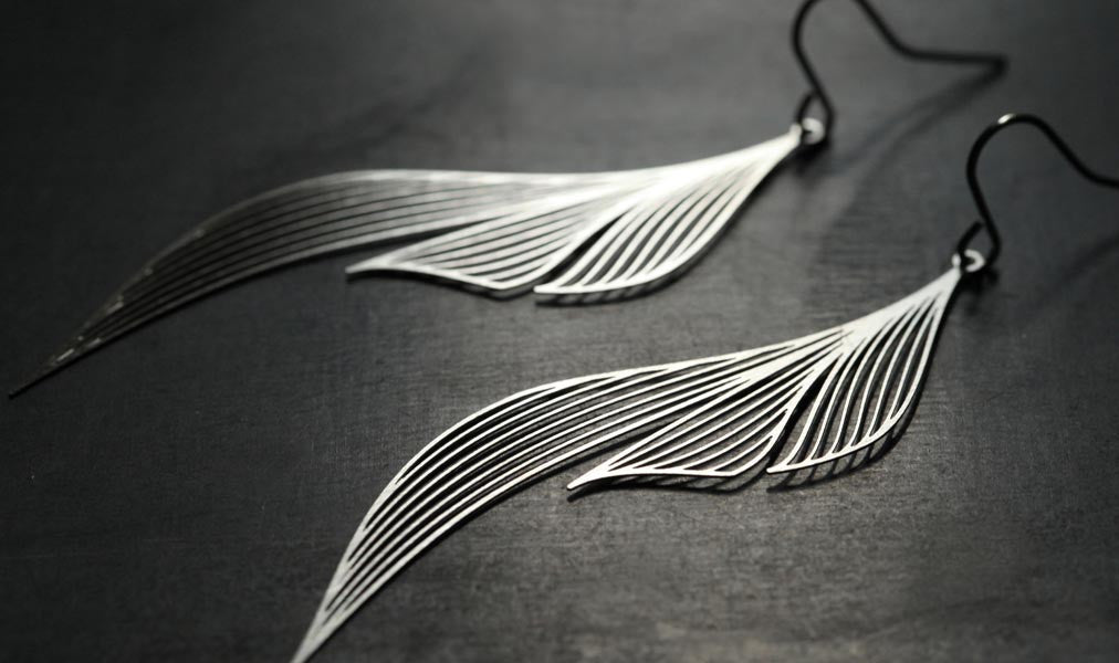 Moorigin Ripple Drop Earrings Silver