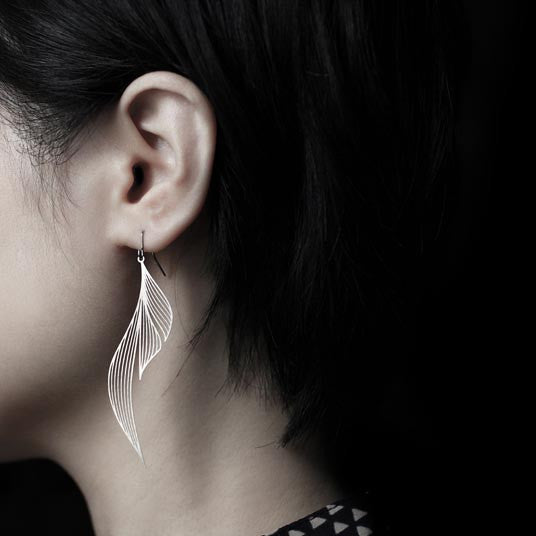 Moorigin Ripple Drop Earrings Silver