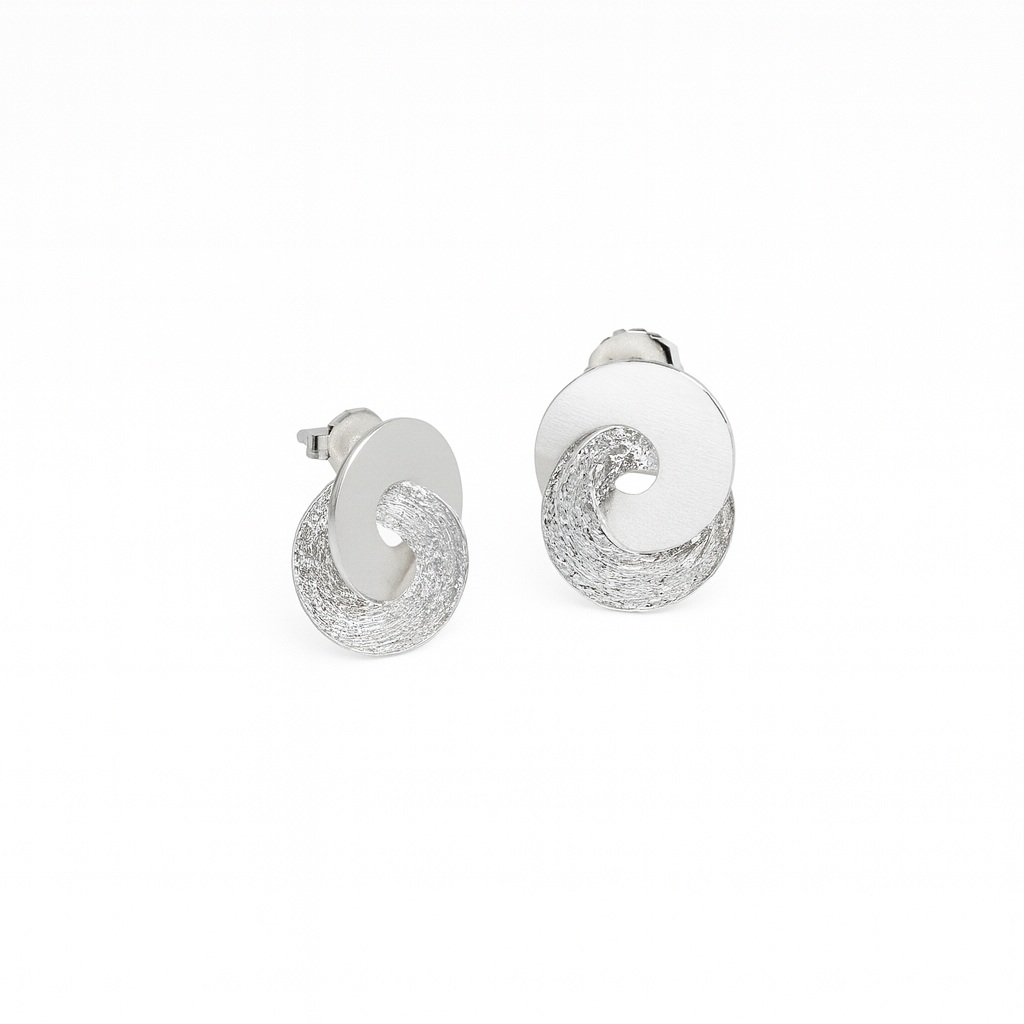 Sterling Silver Interlocking Textured Circles Stud Earrings