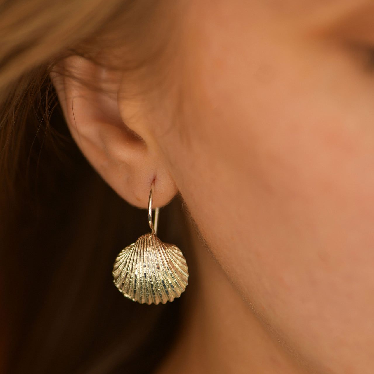 Tina_Kotsoni_handmade_jewellery_Greece_earrings_drop_sterling_silver_sea_shell_textured_beach_inspired