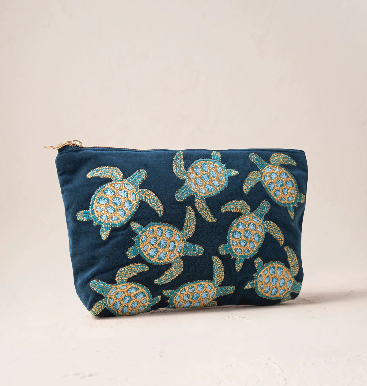 Turtle Conservation Everyday Pouch