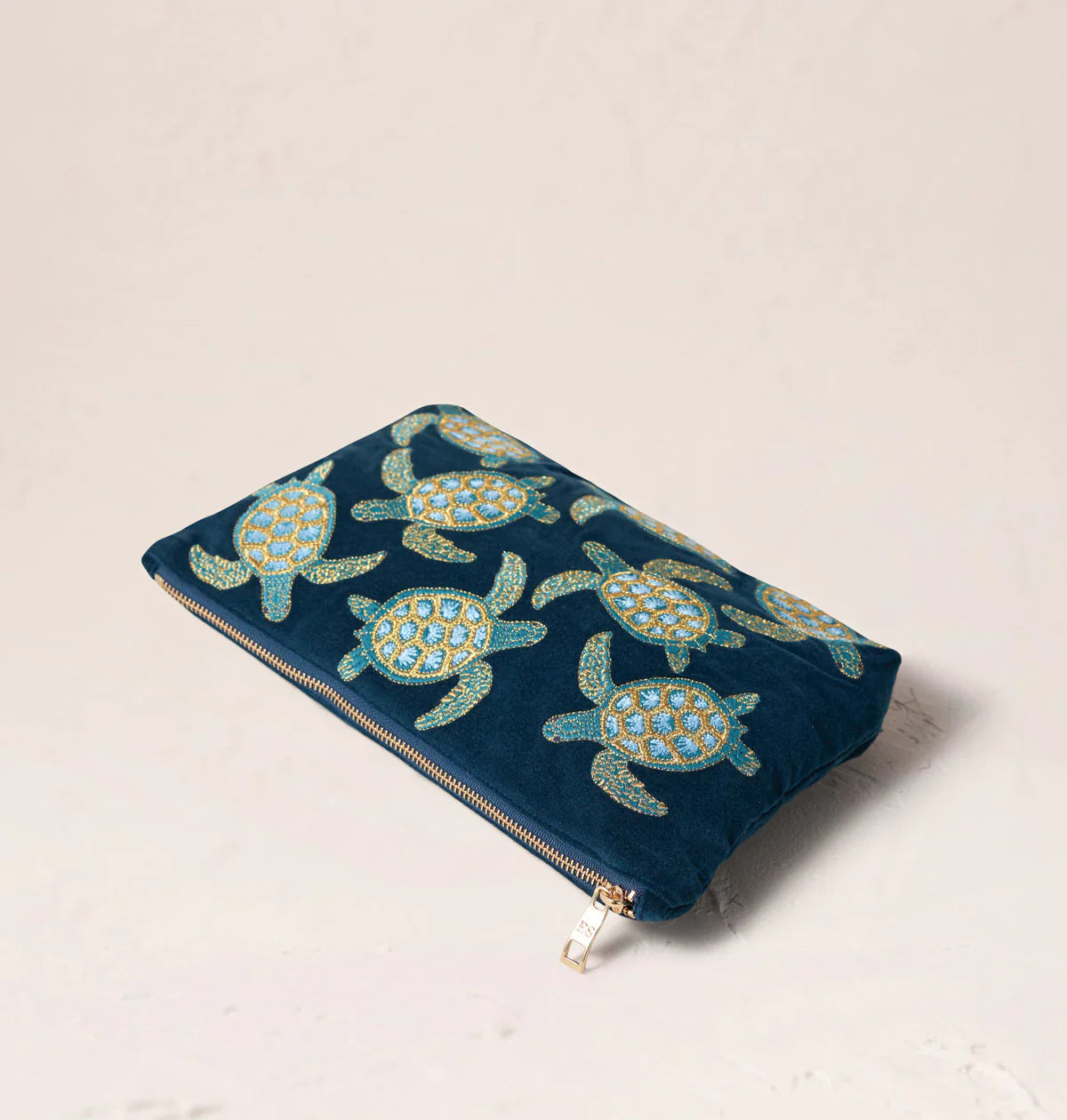 Turtle Conservation Everyday Pouch