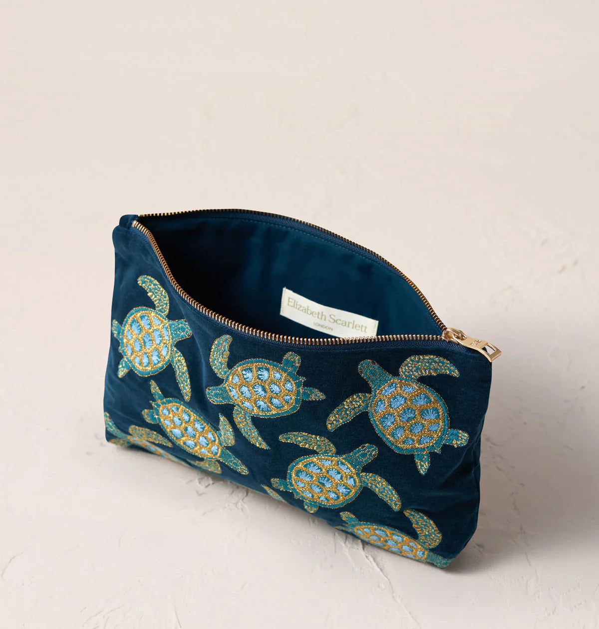 Turtle Conservation Everyday Pouch