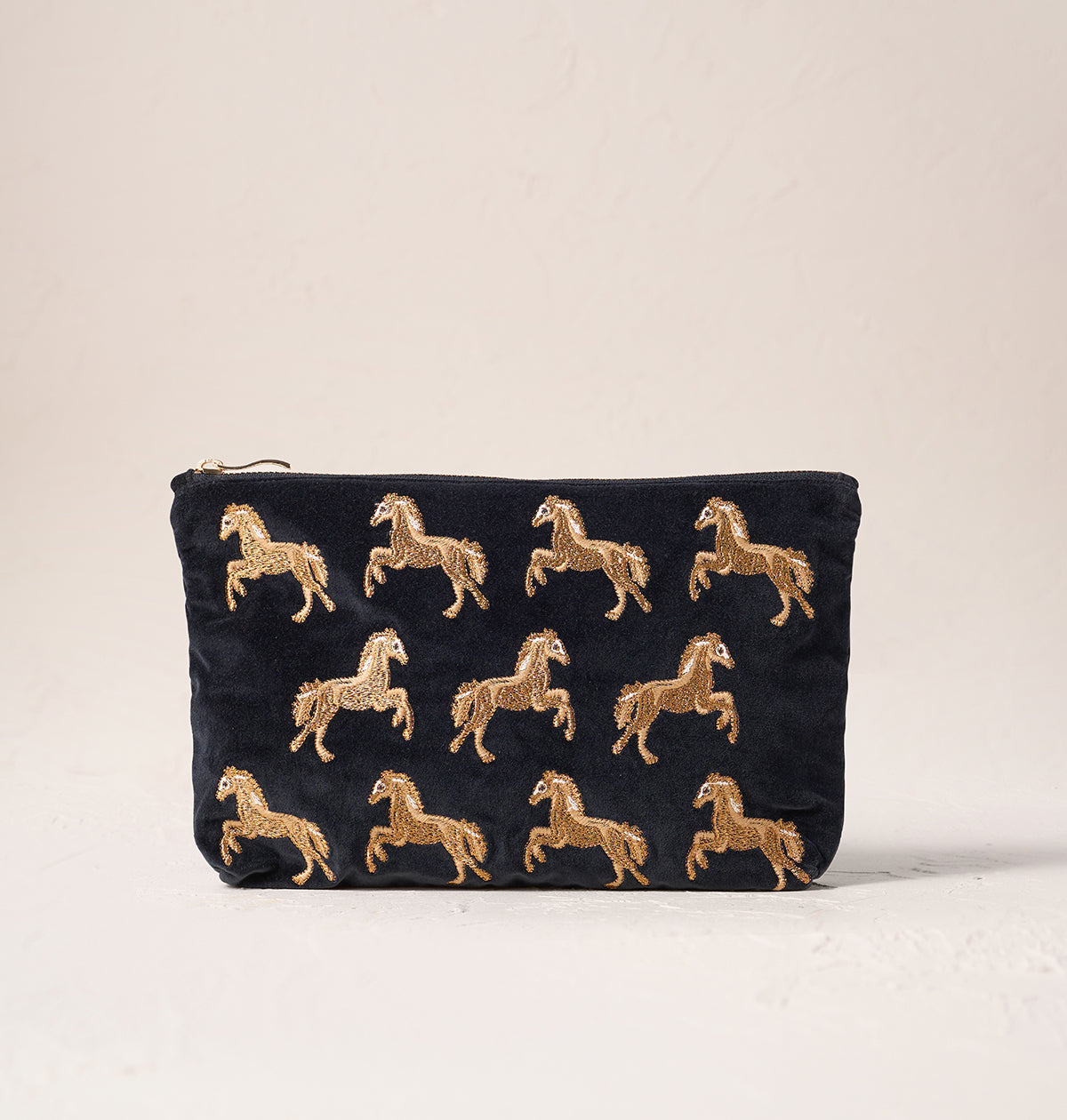Elizabeth Scarlett Wild Horses Everyday Pouch