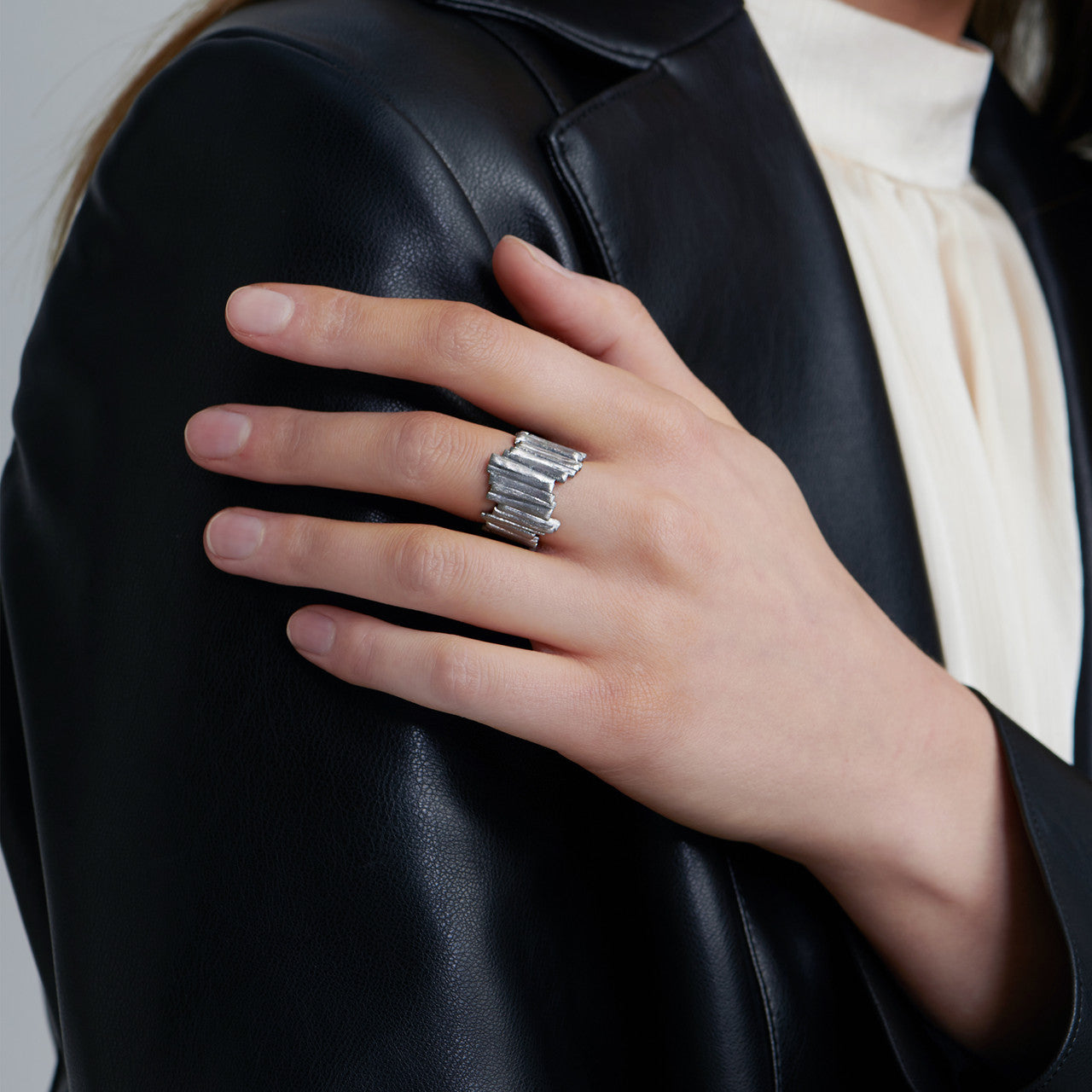 Lindenau oxidised sterling silver irregular geometric ring
