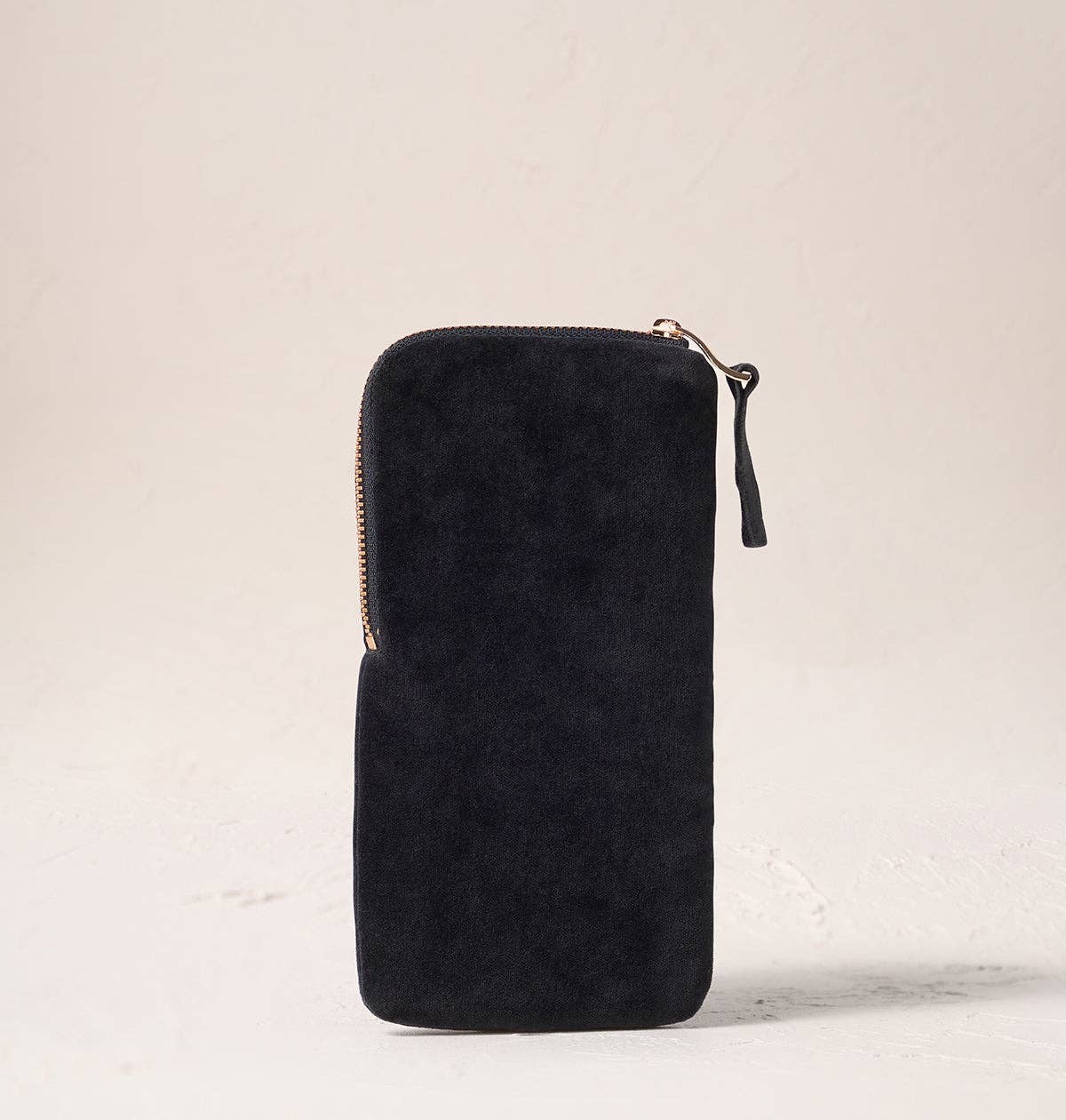 Elizabeth Scarlett Wild Horses Glasses Case