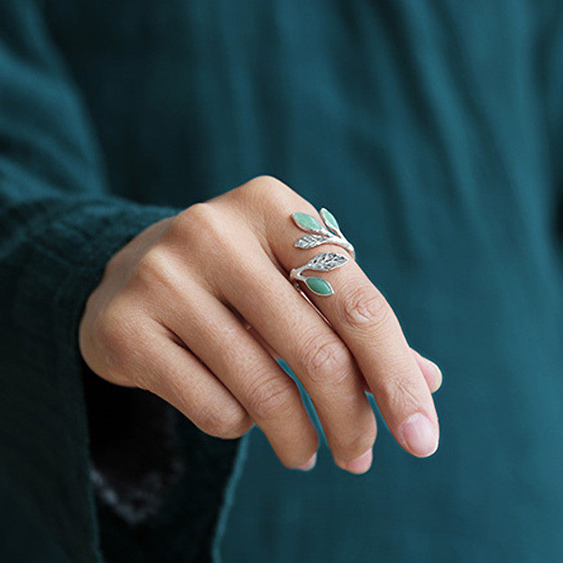 Sterling Silver with Green Jade-stone Leafy Ring