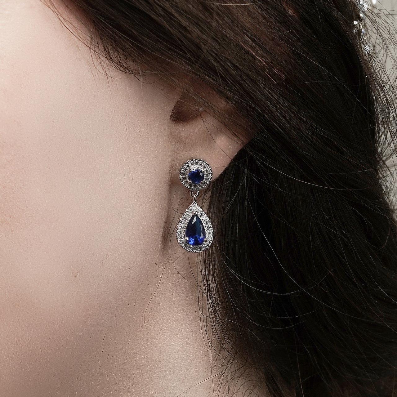 bridal_jewellery_bridal_accessories_earrings_teardrop_blue_circular_bridesmaids_jewellery_wedding_dangle