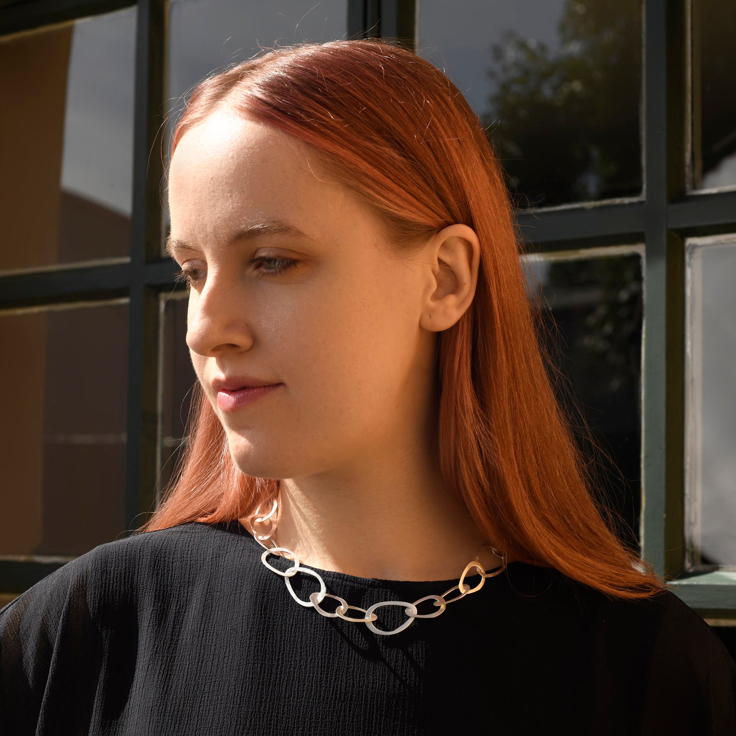 Silver Interlocking Ring Chain Necklace
