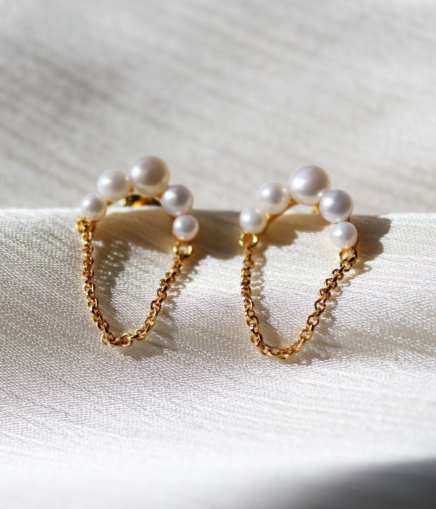 Hennu Earrings